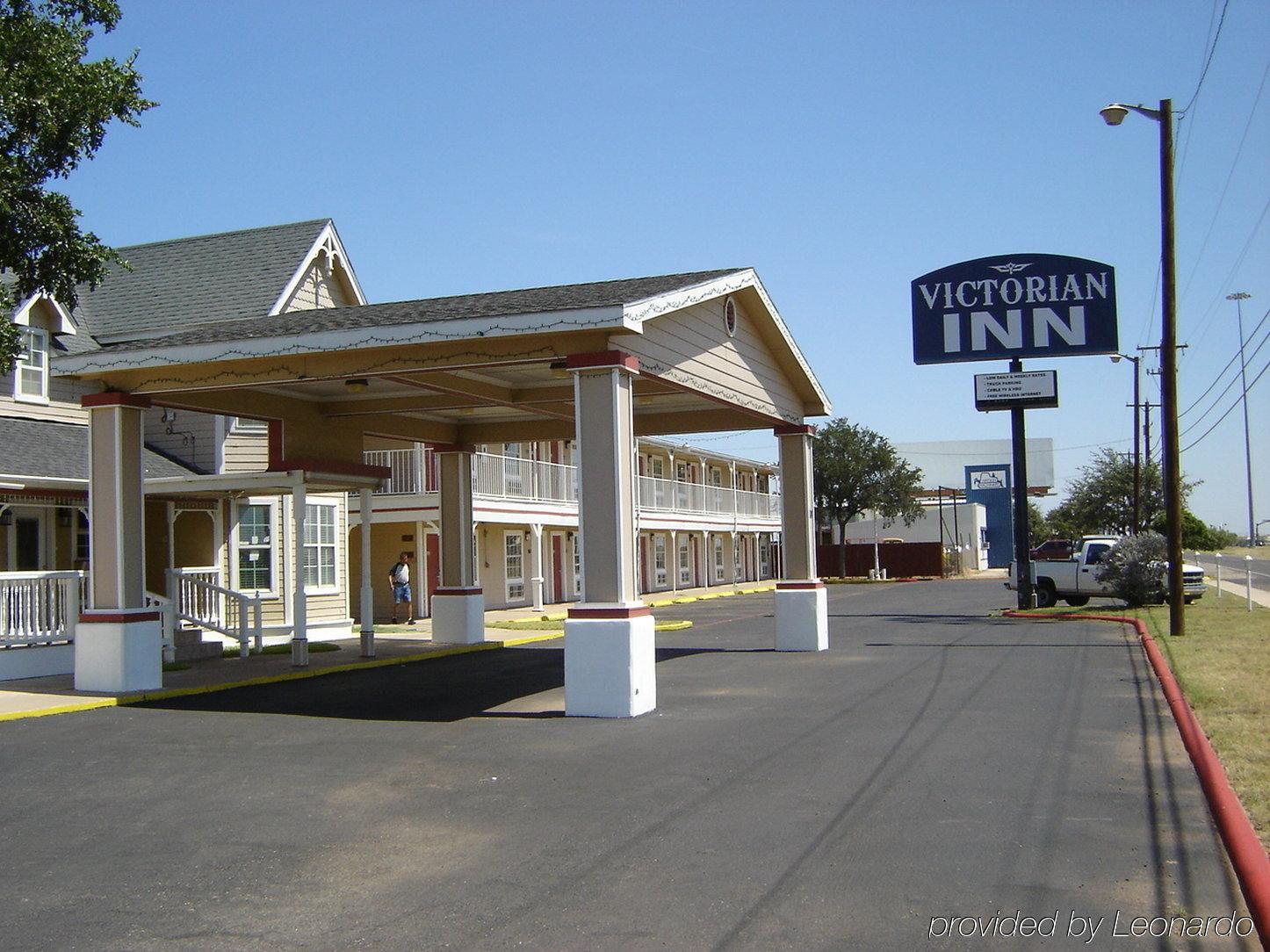 Victorian Inn Midland Extérieur photo